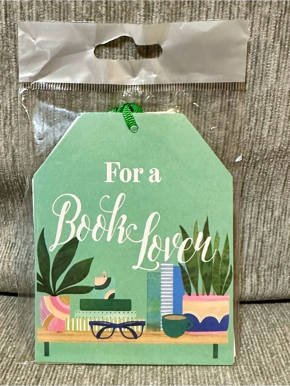 For a Book Lover Gift Tags - Set of 6. NWT